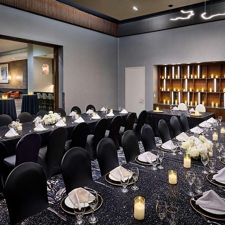 Novotel Toronto Vaughan Centre Екстериор снимка