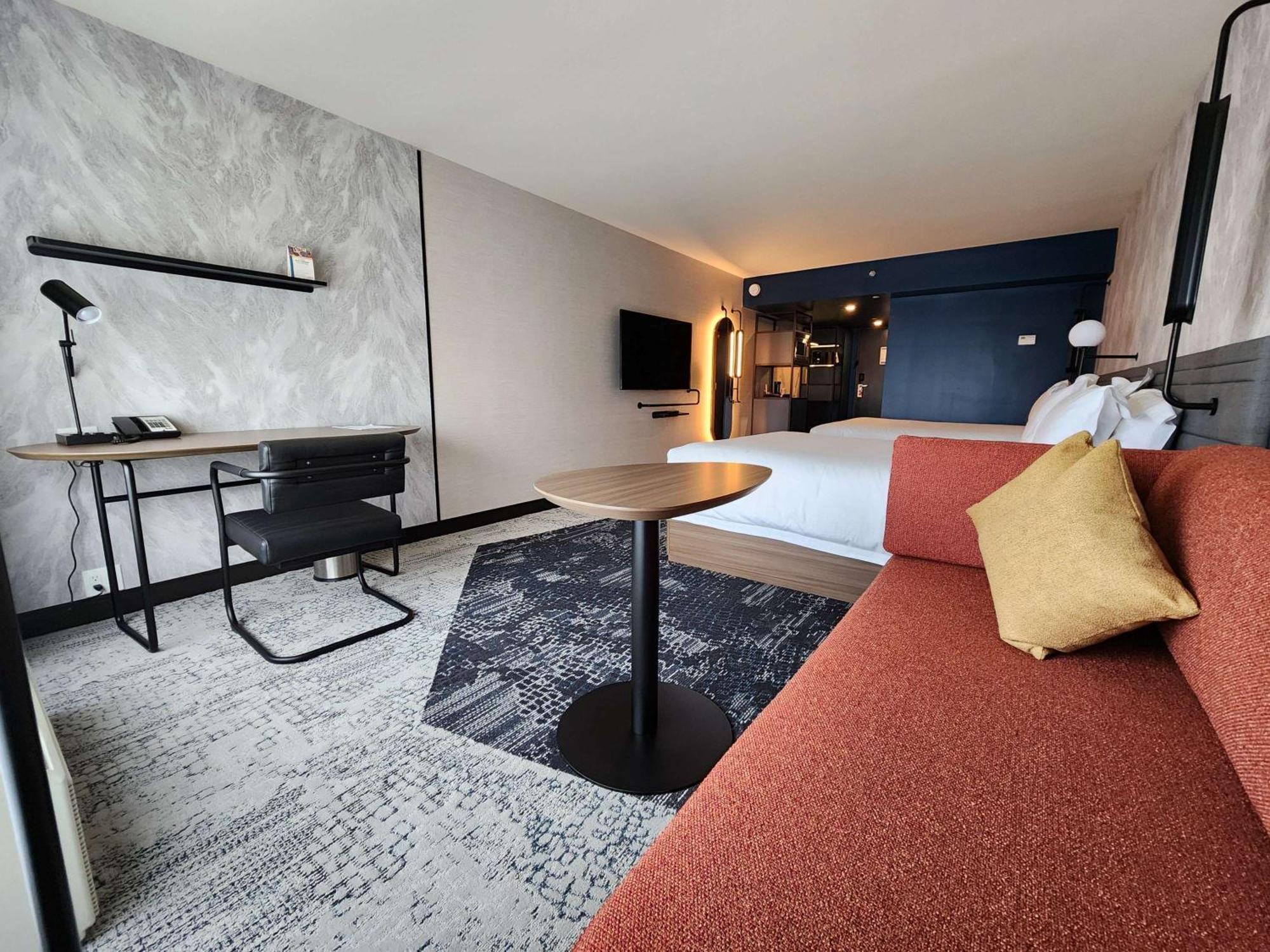 Novotel Toronto Vaughan Centre Екстериор снимка