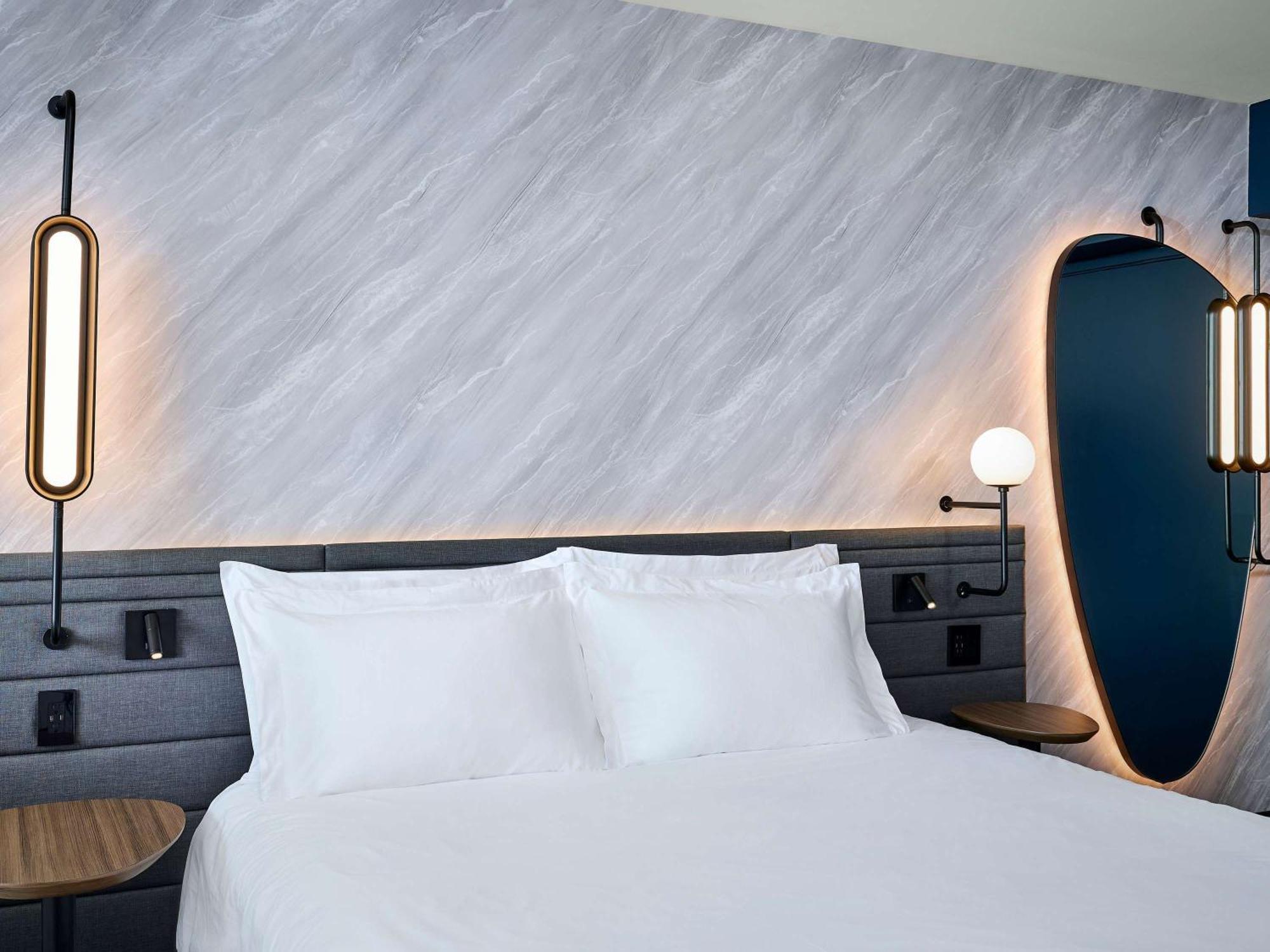 Novotel Toronto Vaughan Centre Екстериор снимка