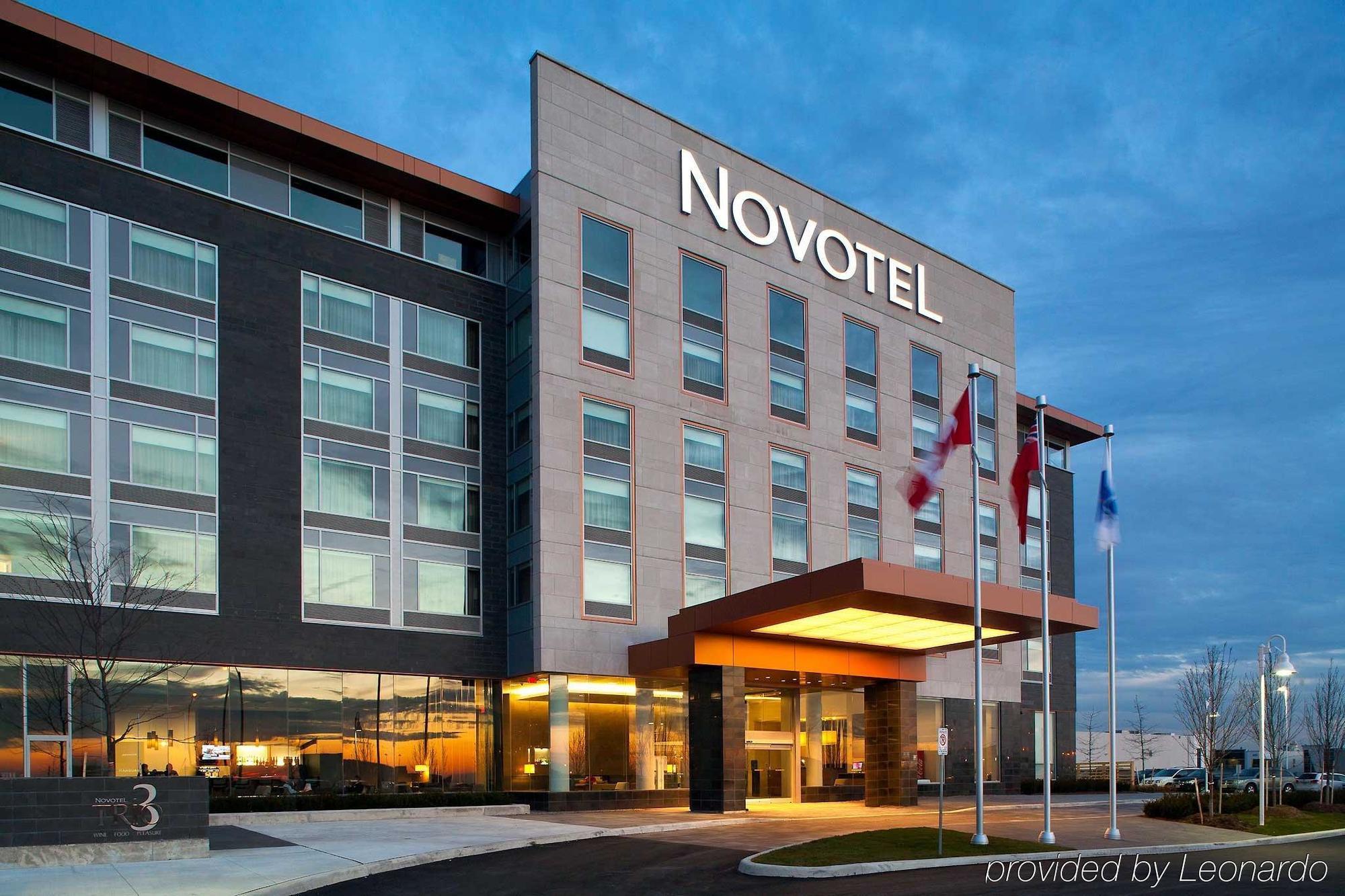 Novotel Toronto Vaughan Centre Екстериор снимка