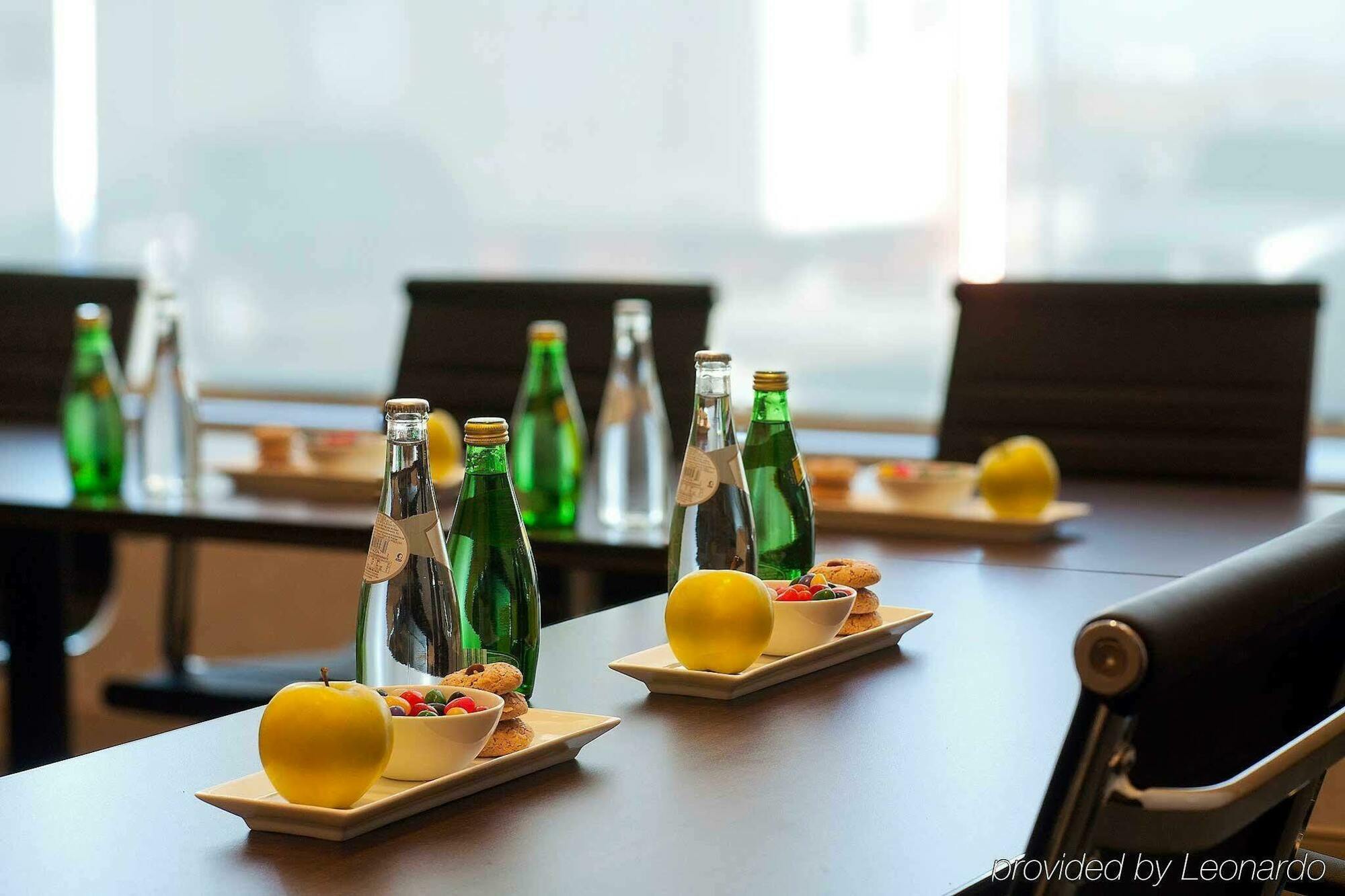 Novotel Toronto Vaughan Centre Съоръжения снимка